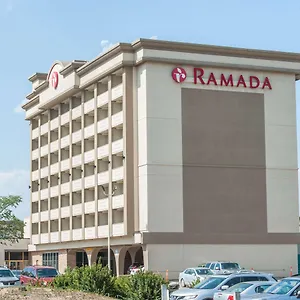 Hotel Ramada By Wyndham South, Edmonton